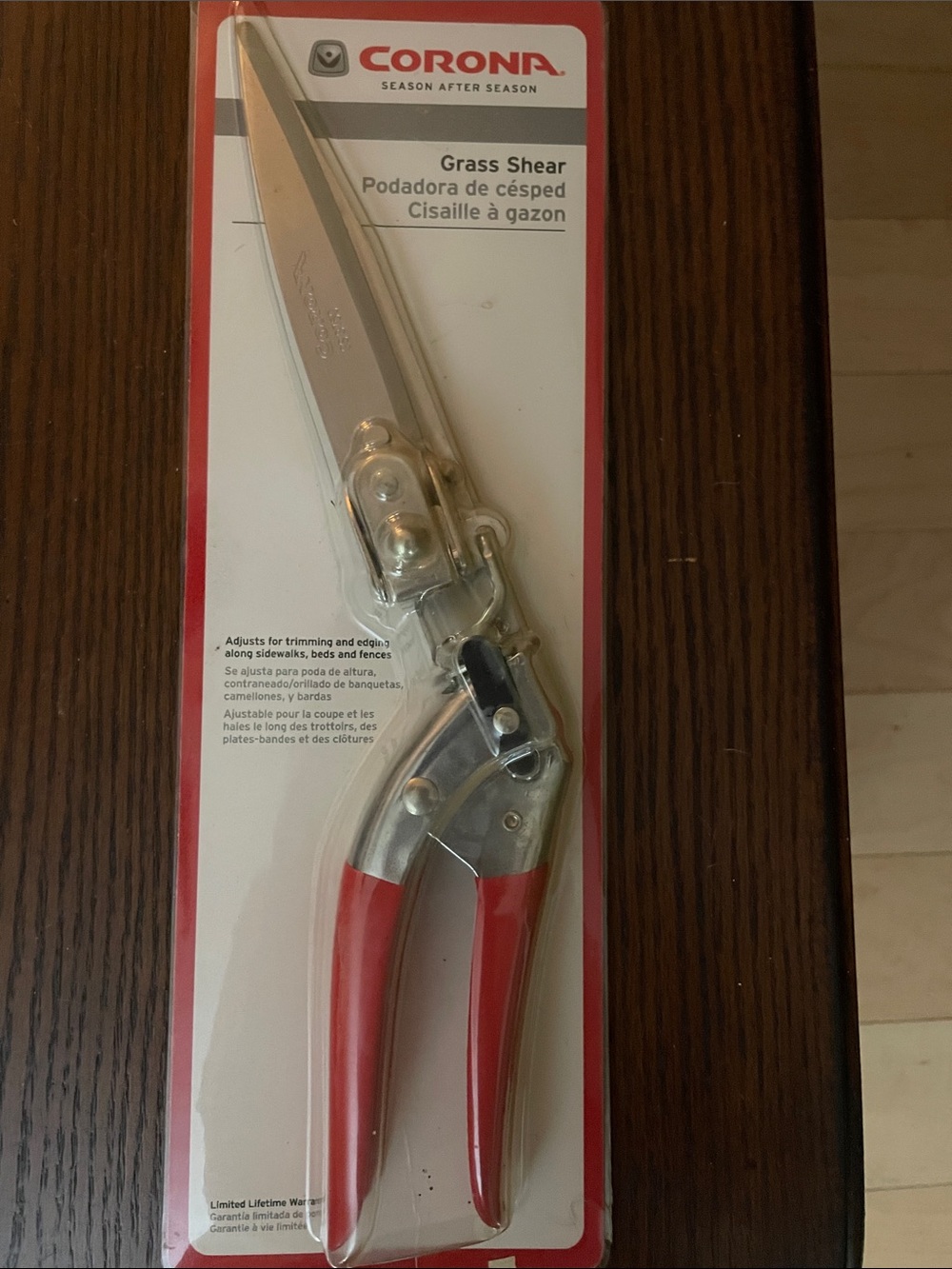 Corona Grass Shear with Red Handles